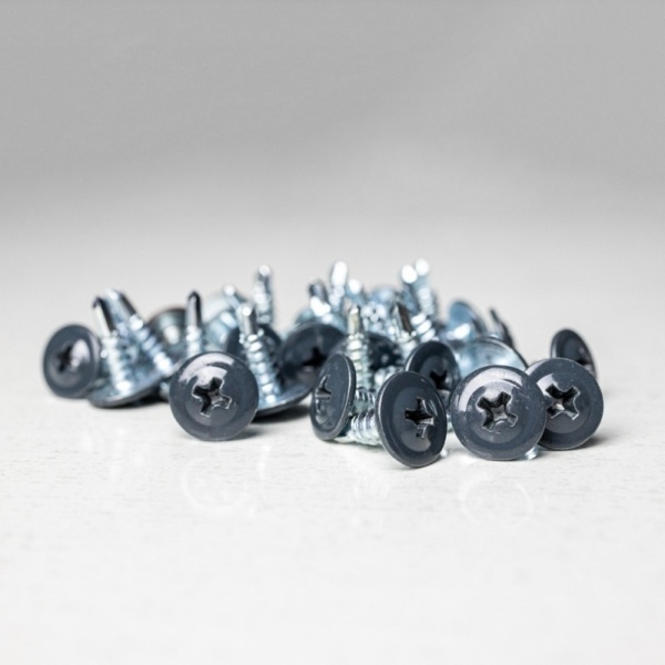 Orha Művek - Everest Steel Színazonos Csavar, 4,2*13, redukált/ füző kerítéselem, rögzítése L vagy profilhoz