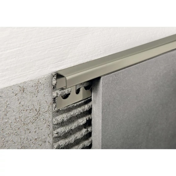 Profilplusz Szögletes Eloxált Alumínium Élprofil 10 mm (2,7m/szál)